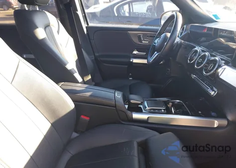 2021 Mercedes-Benz Glb 250 4Matic z USA, uszkodzony, nr VIN W1N4M4HB0MW104535